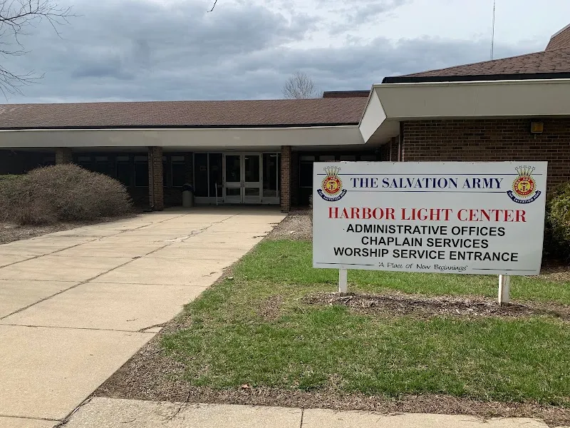 Harbor Light Center - Photo 1