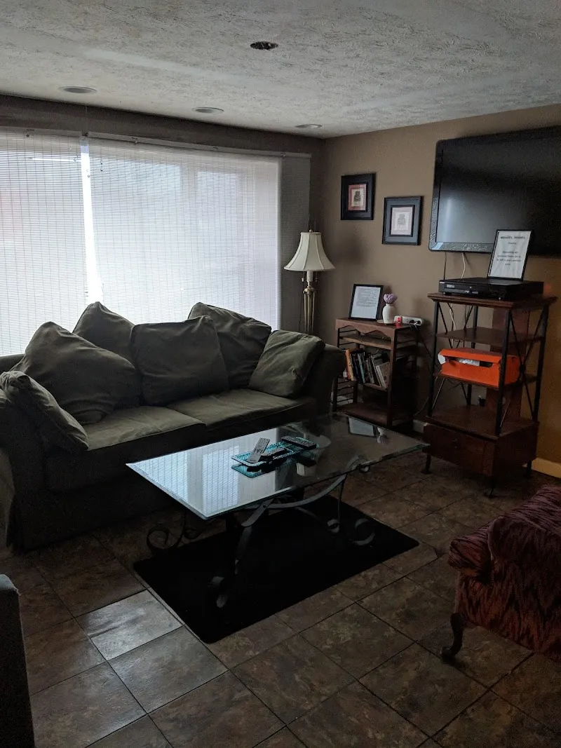 Our Brothers Place - Photo 3