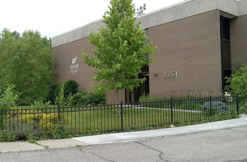 Dove Recovery - Photo 2